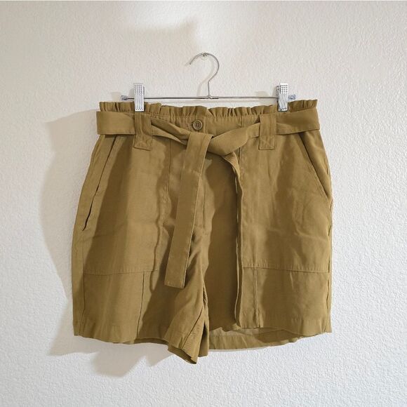 Tan High-Waisted Shorts with Belt - Picture 1 of 12